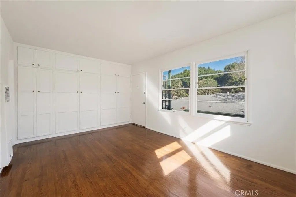 Photo of 1126 Chelsea Avenue #B, Santa Monica, CA 90403 (MLS # SR26013134)