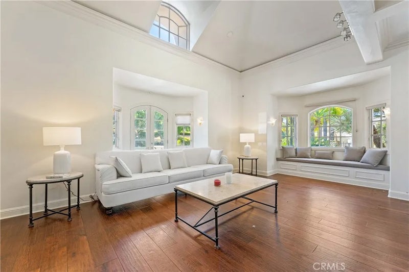 5081 E Copa De Oro Drive
