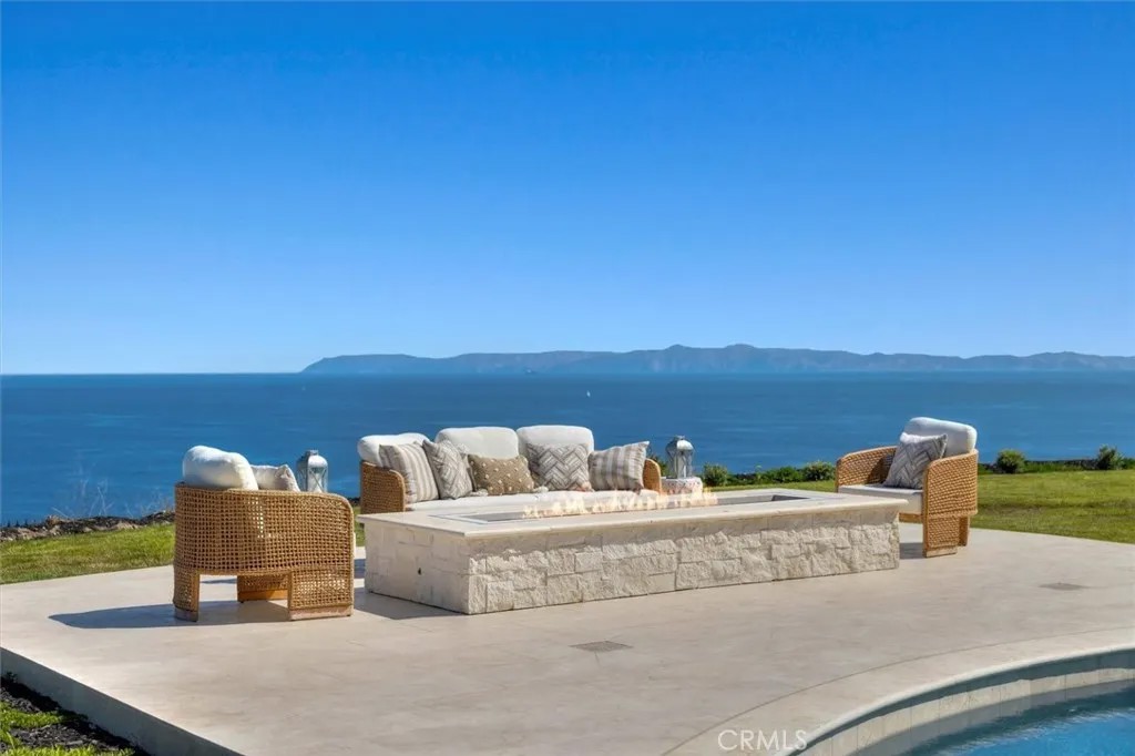 32042 Isthmus View Drive