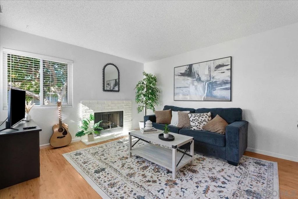 Photo of 3067 Charwood Ct, Spring Valley, CA 91978 (MLS # 260003348)