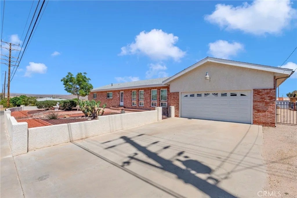 1231 Mecca Drive