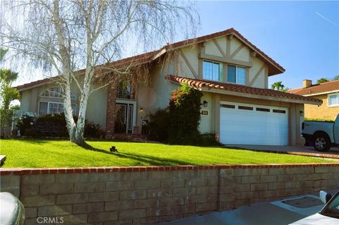 Photo of 28375 Patricia Hill, Canyon Country, CA 91387 (MLS # SR26058158)