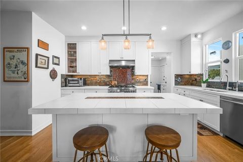 Tiny photo for 1245 S Hudson Ave, Los Angeles, CA 90019 (MLS # SR25239510)