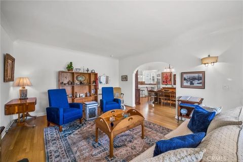 Tiny photo for 1245 S Hudson Ave, Los Angeles, CA 90019 (MLS # SR25239510)