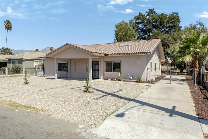 7245 Del Rosa Avenue