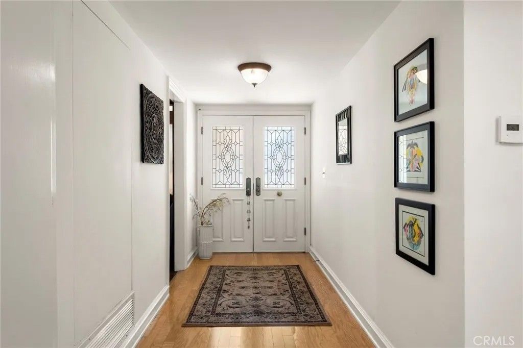 Photo of 5835 Fairhaven Ave, Woodland Hills, CA 91367 (MLS # SR26069140)