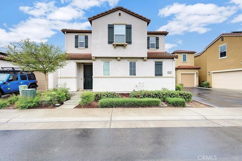 Photo of 9925 Del Surf Ln, Elk Grove, CA 95757 (MLS # SB26069732)