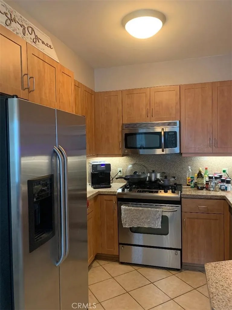 267 S San Pedro 502