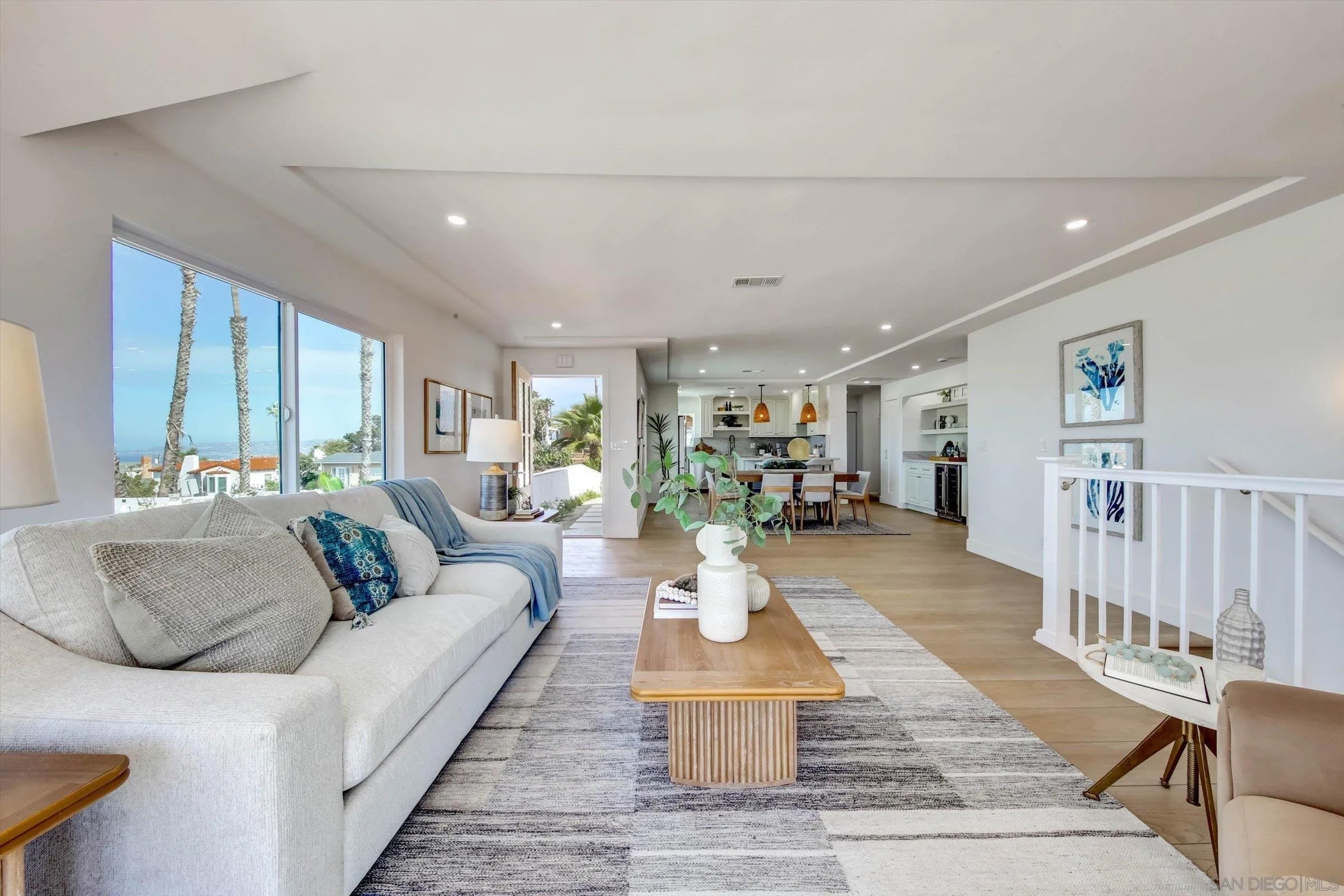 4535 Coronado