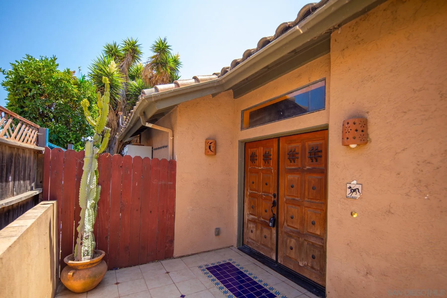 10145 Diamond Head Ct
