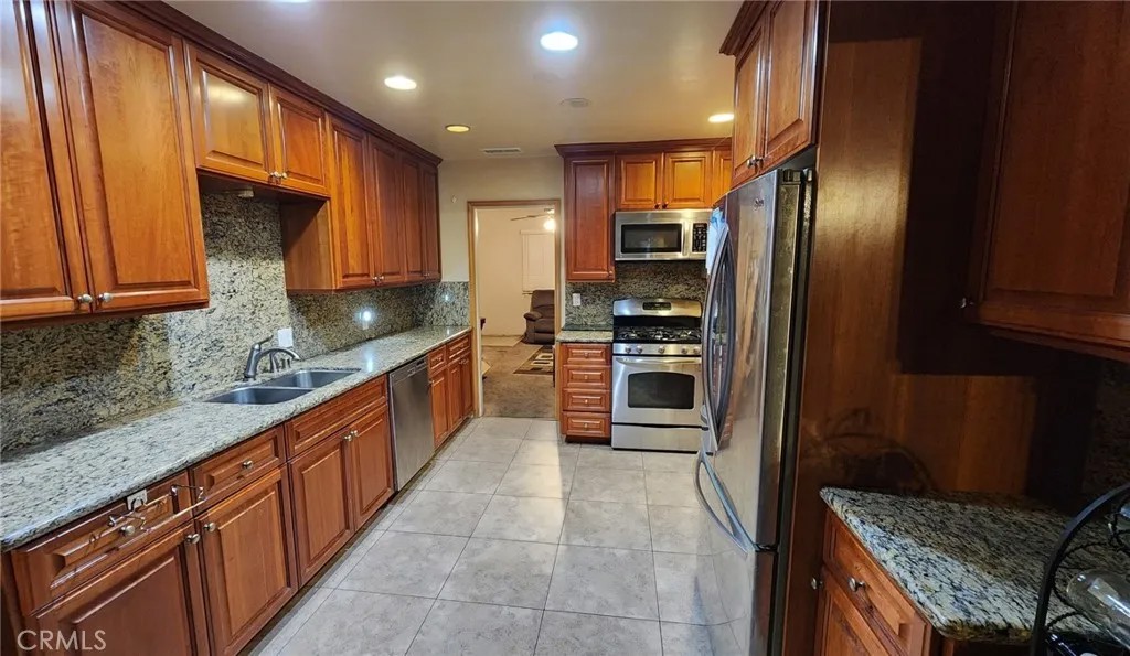 851 W 149th Street