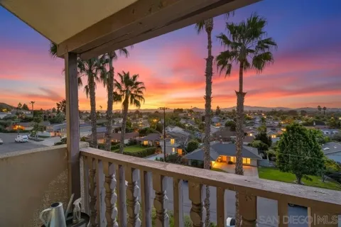 6924 Hyde Park Drive Unit 306, San Diego, CA 92119 - #: 2601205