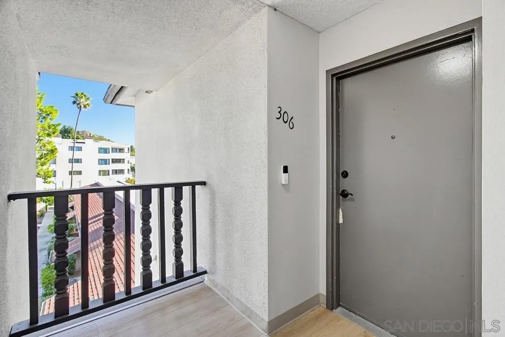 6924 Hyde Park Drive 306