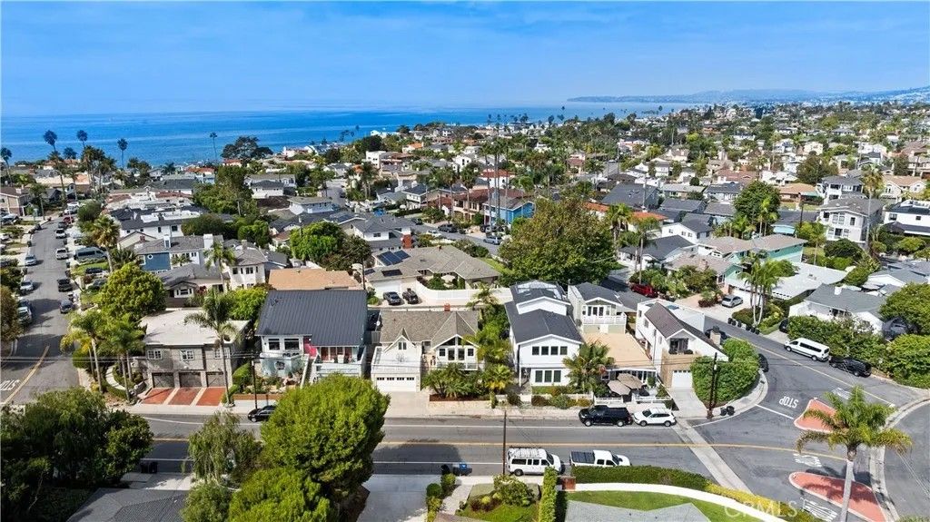 Photo of 208 W Avenida De Los Lobos Marinos, San Clemente, CA 92672 (MLS # LG25265306)