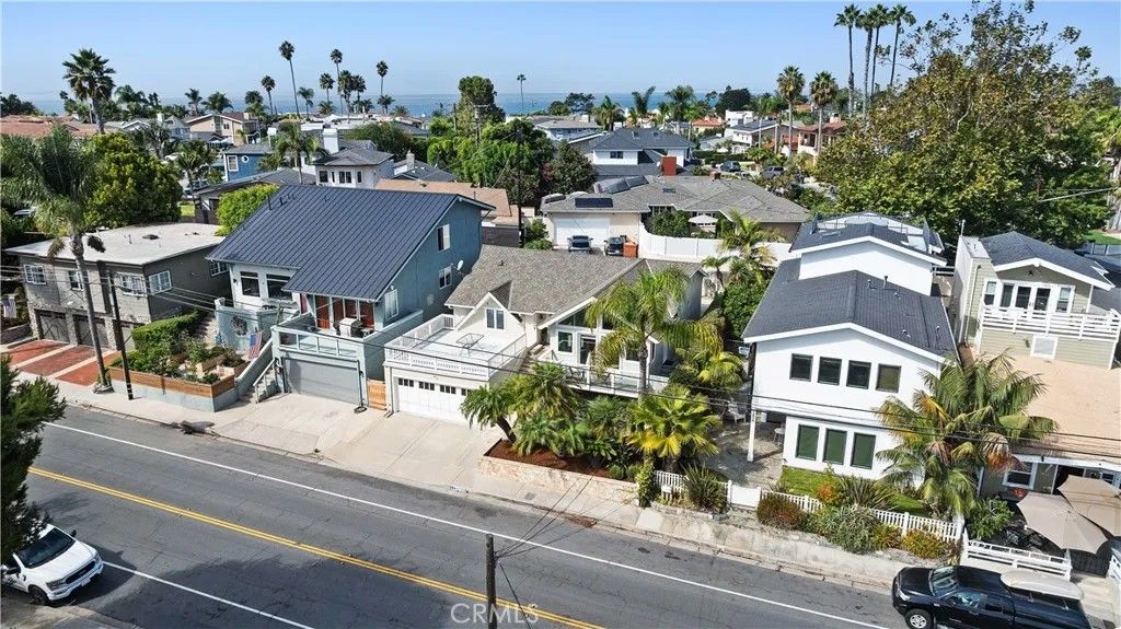 Photo of 208 W Avenida De Los Lobos Marinos, San Clemente, CA 92672 (MLS # LG25265306)