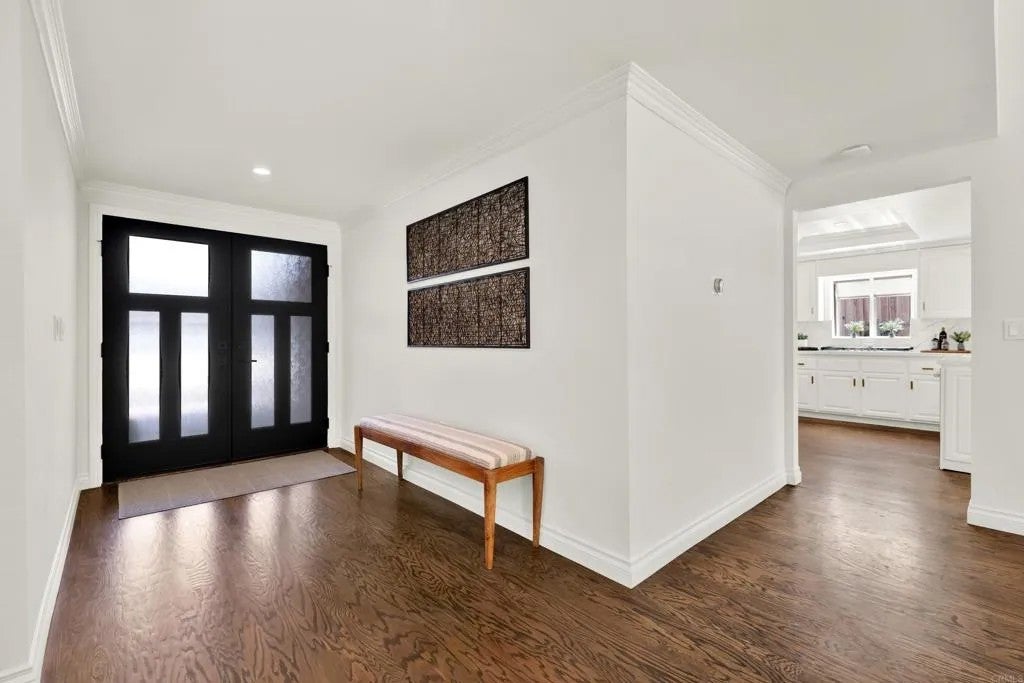 7701 Garboso Pl