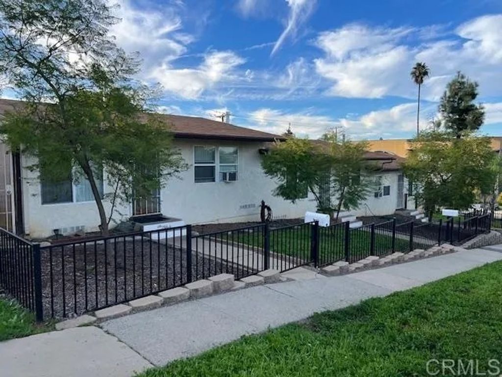 Photo of 403 4th Ave, Escondido, CA 92025 (MLS # NDP2600556)
