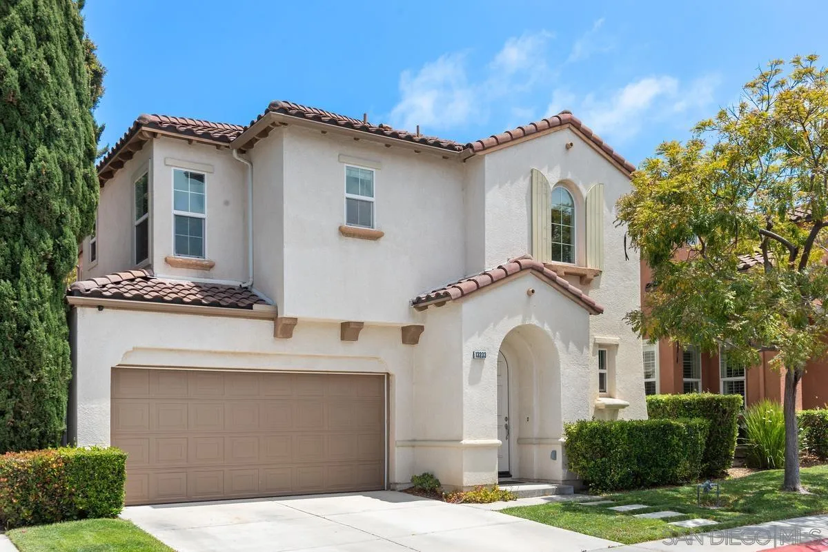 13233 Petunia Way