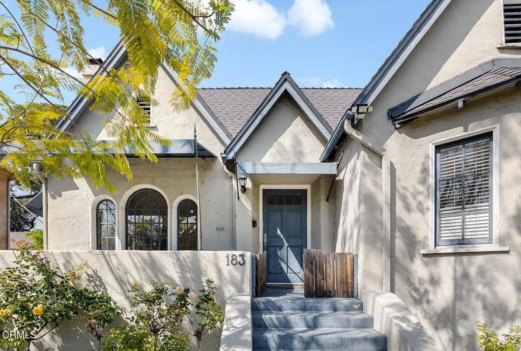 Photo of 183 W Mariposa Street, Altadena, CA 91001 (MLS # P1-27009)