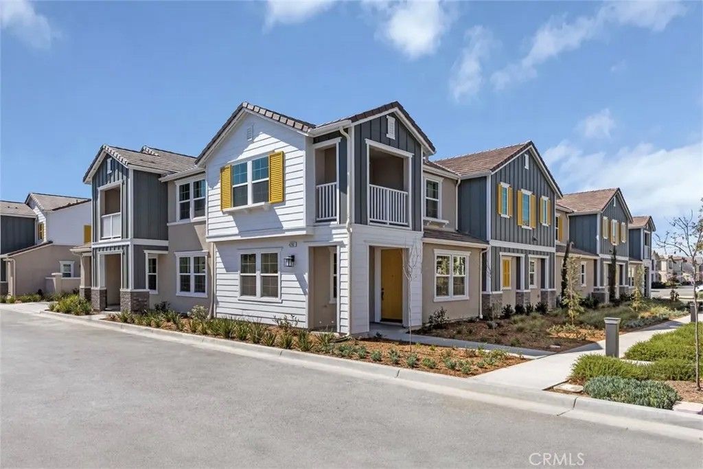 Photo of 4259 S Hermosa Paseo, Ontario, CA 91761 (MLS # IV26050810)