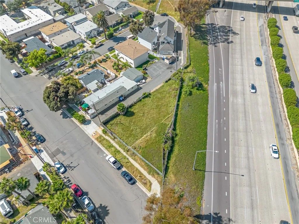 Photo of 910 Windward Way, Oceanside, CA 92054 (MLS # SB26058223)