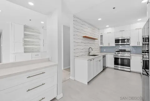 5845 Friars Rd Unit 1201, San Diego, CA 92110 - #: 250040195