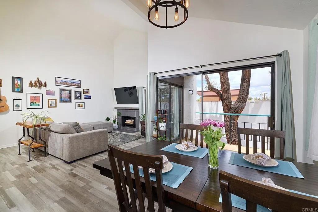1935 Sunset Drive 45