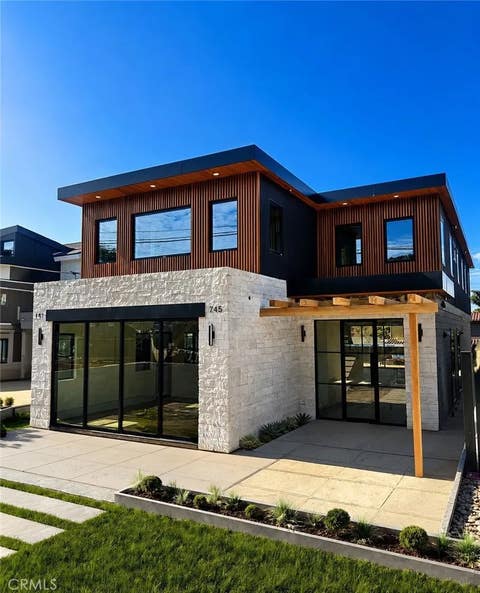 Property photo of 745 35th Street, Manhattan Beach, CA 90266