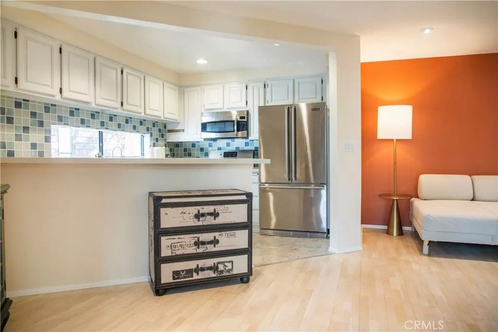 Photo of 950 N Kings Rd #245, West Hollywood, CA 90069 (MLS # SR26031629)