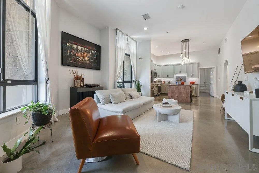 1400 Broadway 1102
