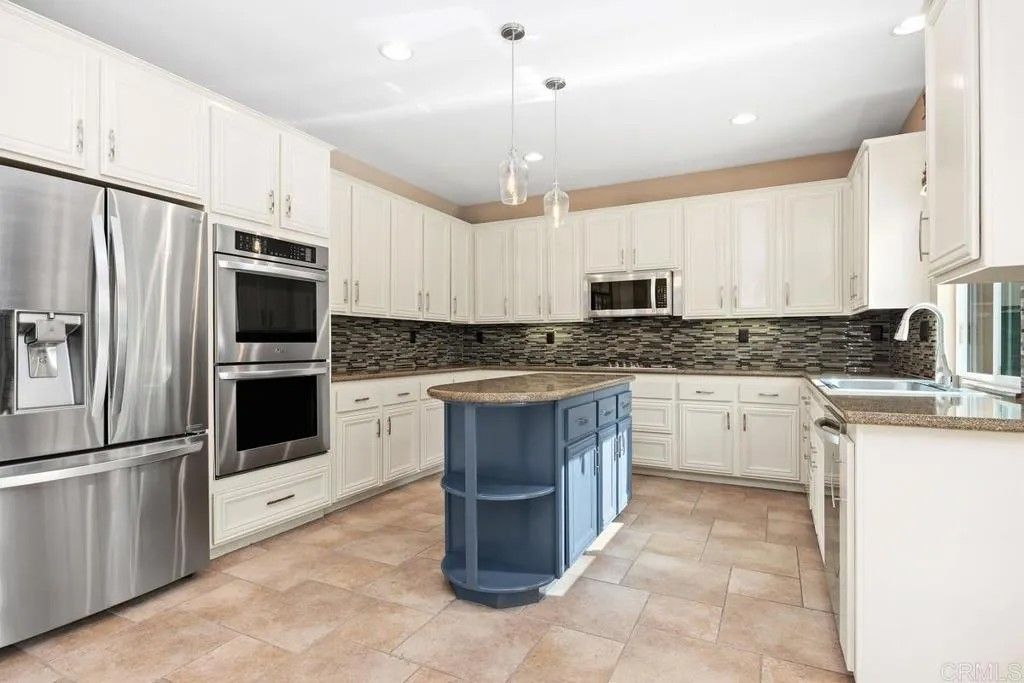 Photo of 1122 Via Vera Cruz, San Marcos, CA 92078 (MLS # NDP2601293)