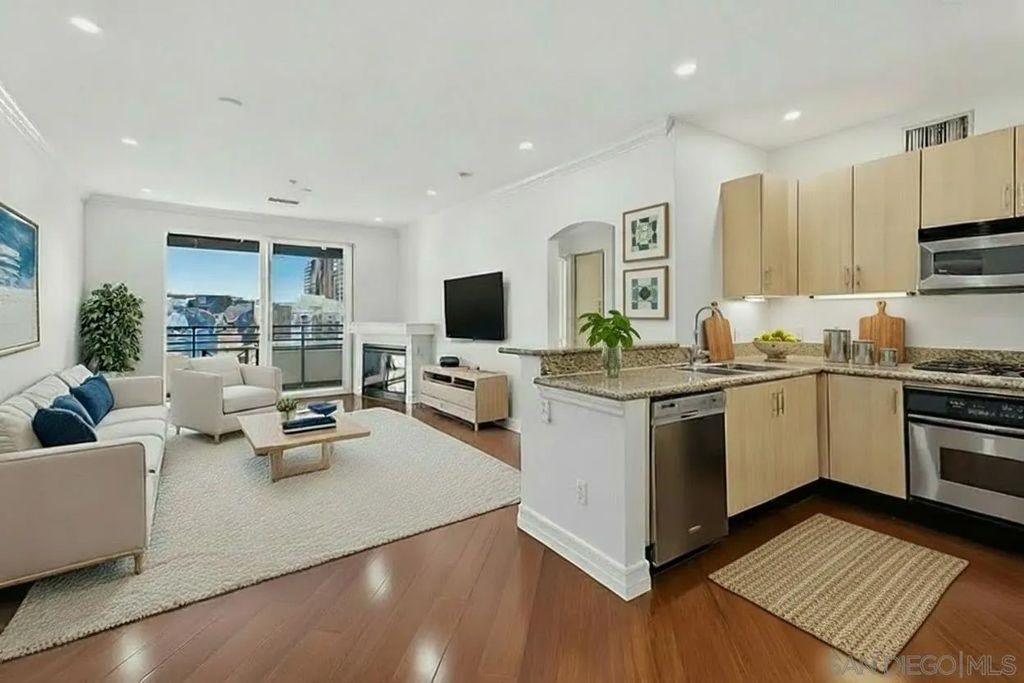 Photo of 550 Park Blvd #2604, San Diego, CA 92101 (MLS # 260004512)