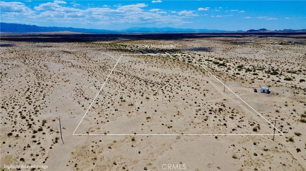 Photo of 78757 Garden Rd, 29 Palms, CA 92277 (MLS # JT26095399)