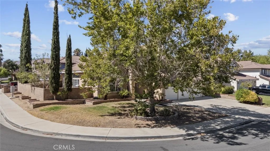 3022 Fairgreen Lane