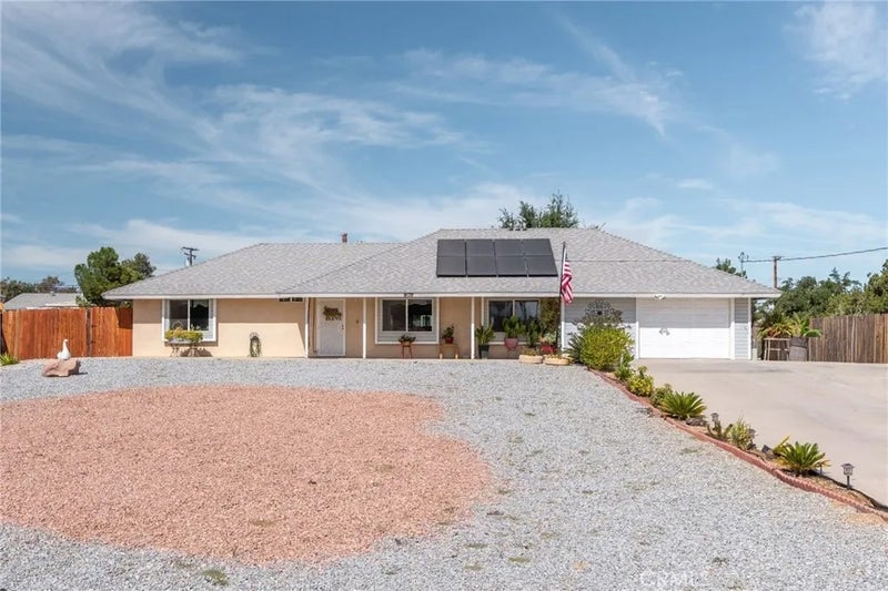 9172 Jacaranda