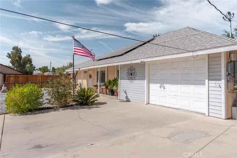9172 Jacaranda