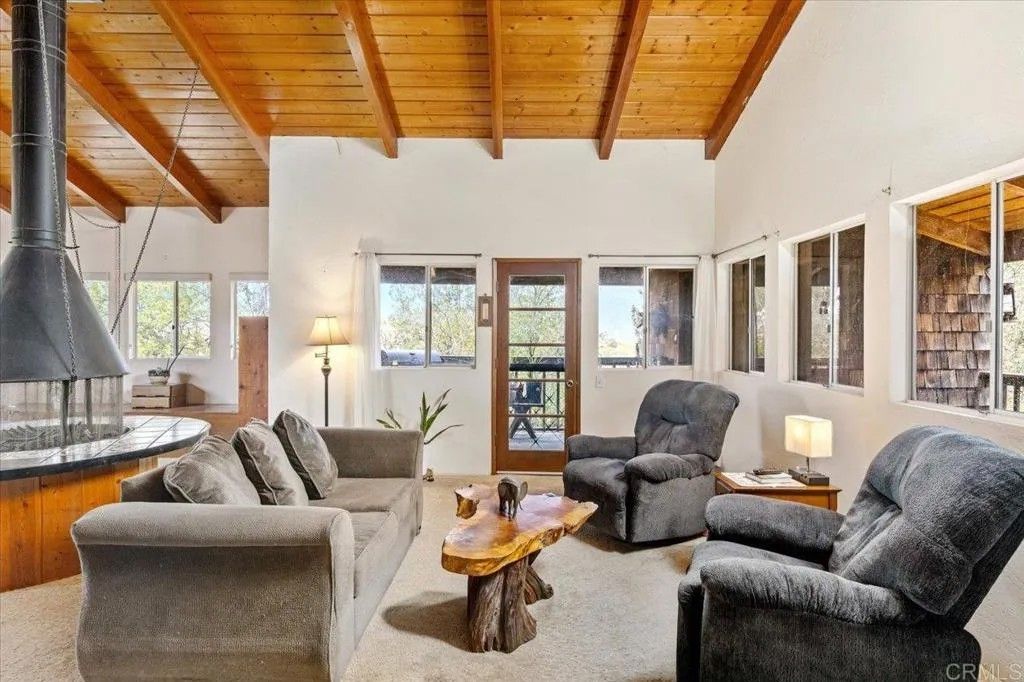 Photo of 28425 Thundernut Ln, Valley Center, CA 92082 (MLS # NDP2604887)