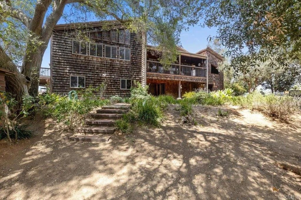 Photo of 28425 Thundernut Ln, Valley Center, CA 92082 (MLS # NDP2604887)