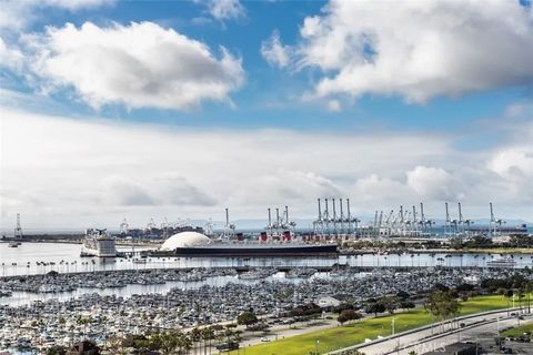 Tiny photo for 700 E Ocean Blvd #2308, Long Beach, CA 90802 (MLS # PW25246601)