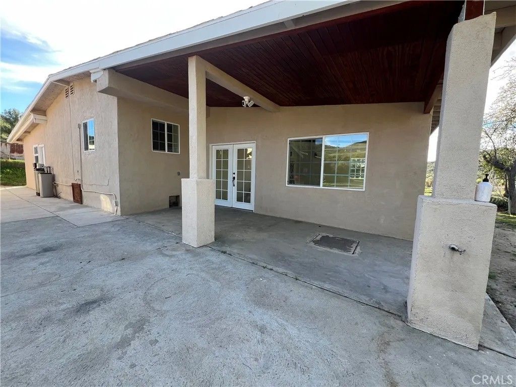 Photo of 40481 Sage Rd, Hemet, CA 92544 (MLS # SW26015132)