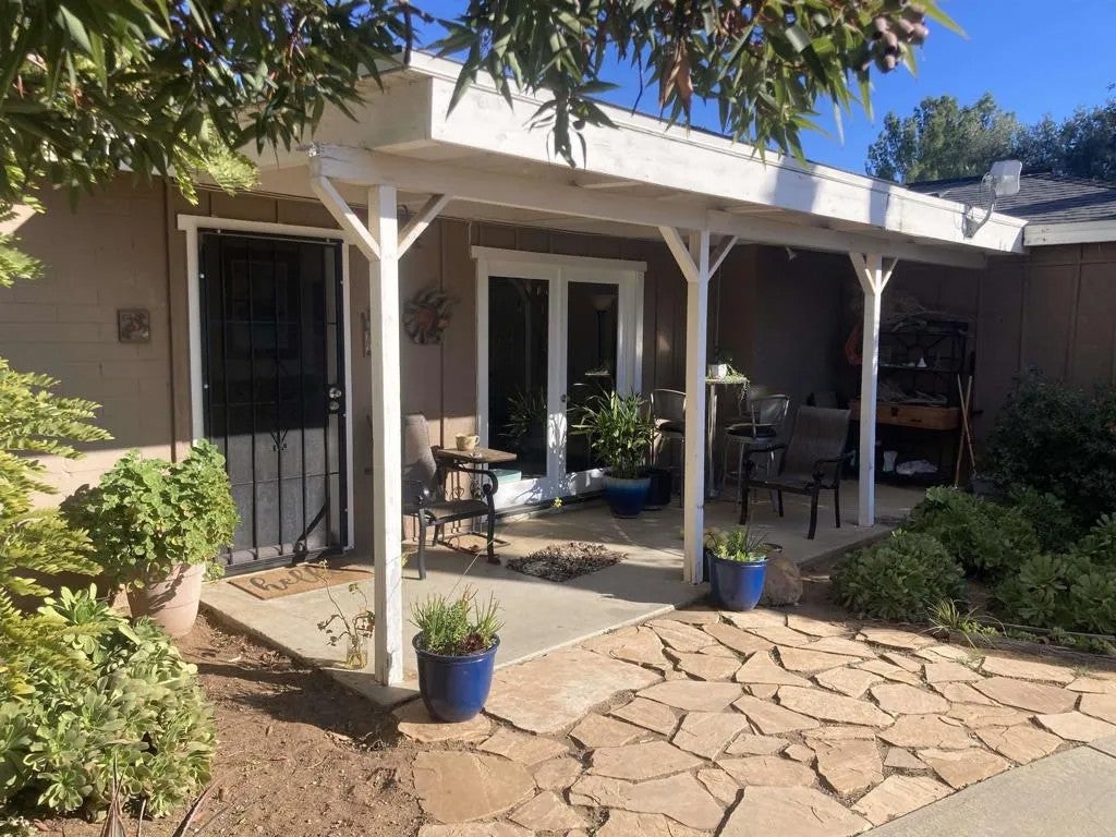 Photo of 14946 Fruitvale Road, Valley Center, CA 92082 (MLS # NDP2605287)