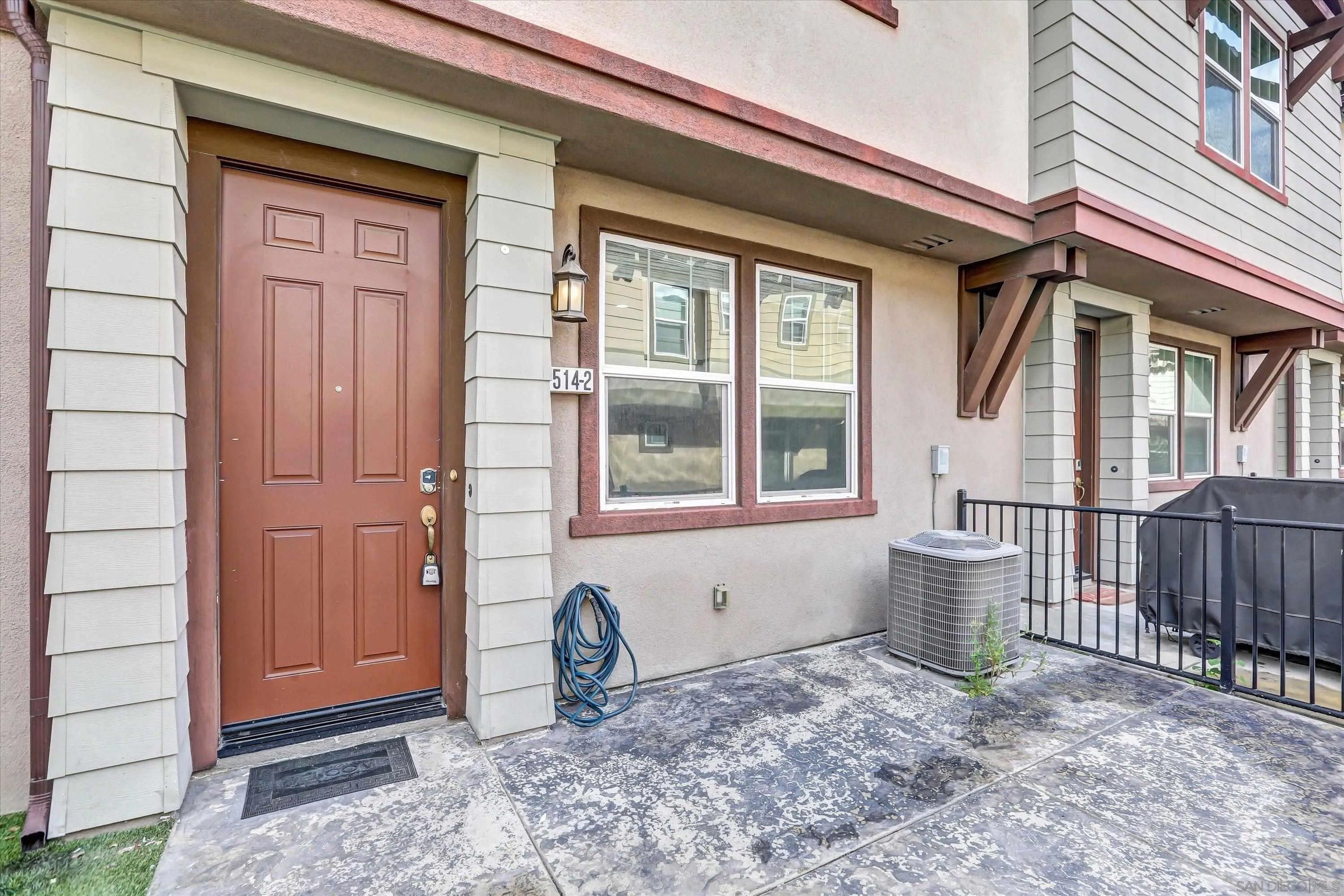 1514 Crown Ln Unit 2