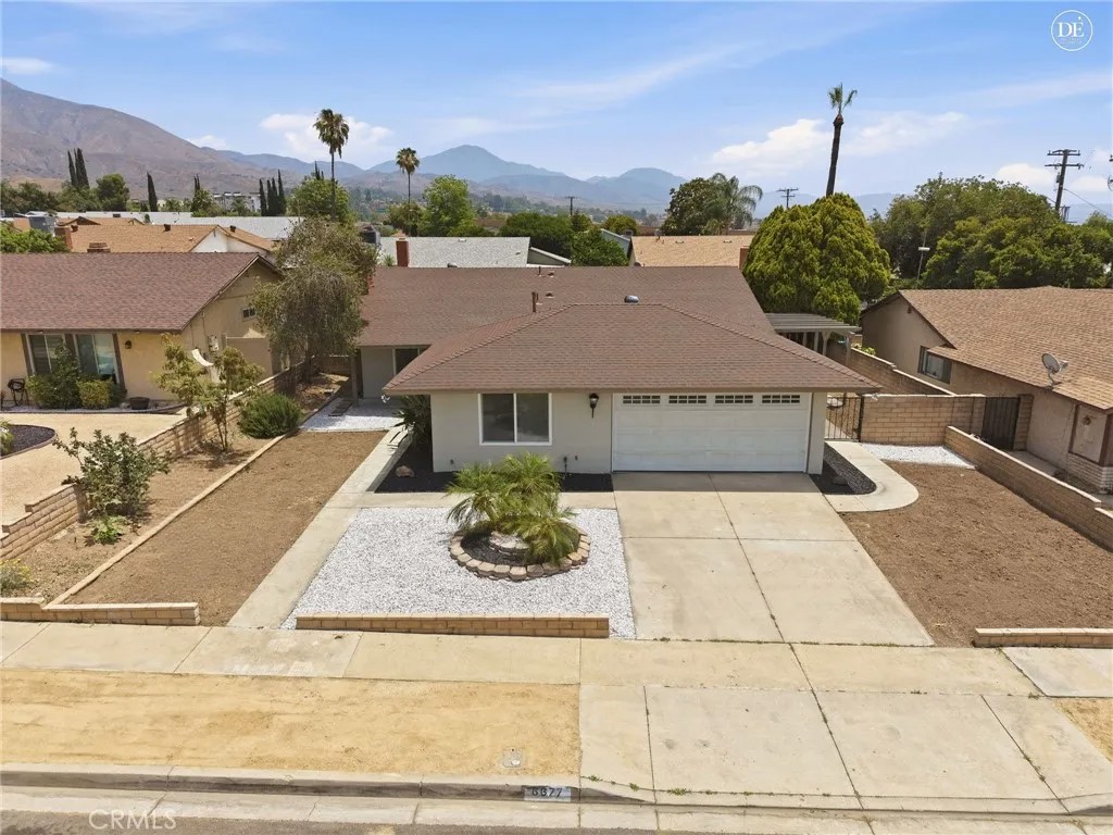 6677 La Praix Street