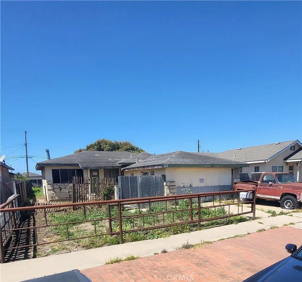 Photo of 227 Campodonico Ave, Guadalupe, CA 93434 (MLS # PI26083416)