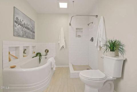 Tiny photo for 2702 Orange Avenue, La Crescenta, CA 91214 (MLS # P1-24683)