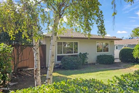 Photo of 2702 Orange Avenue, La Crescenta, CA 91214 (MLS # P1-24683) Photo of 2702 Orange Avenue, La Crescenta, CA 91214 (MLS # P1-24683)