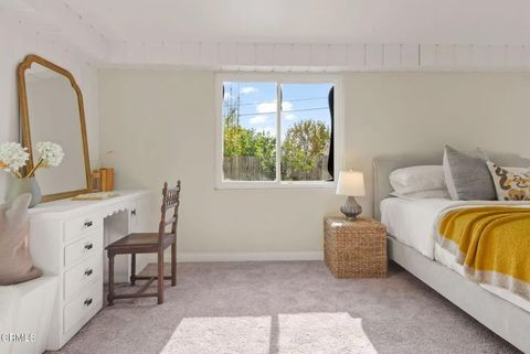 Tiny photo for 2702 Orange Avenue, La Crescenta, CA 91214 (MLS # P1-24683)