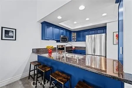 3936 W 5th 44