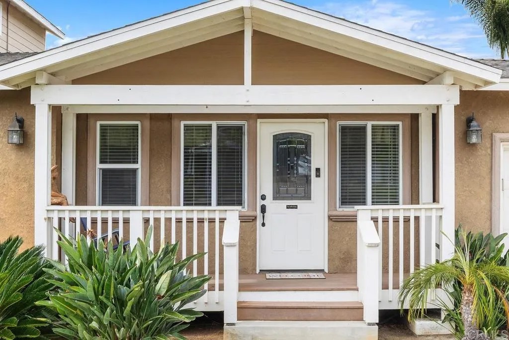 2725 Morning Glory Ln