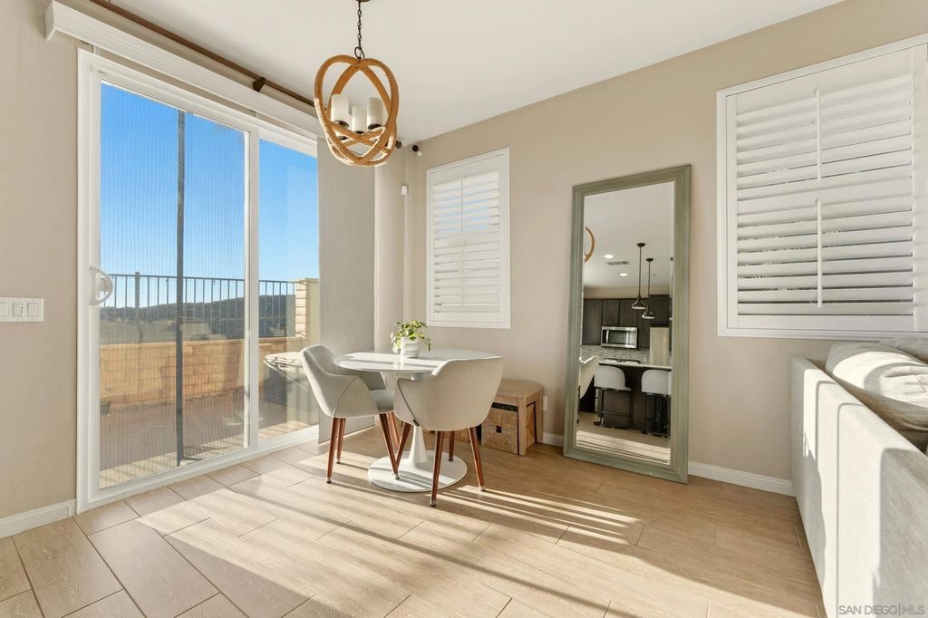 Photo of 1552 Franceschi Dr, Chula Vista, CA 91913 (MLS # 250045028)